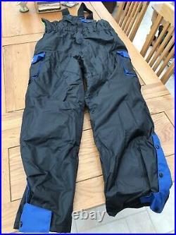 Abu Garcia Flotation Suit / Jacket & Brace Trousers Size XL NEW