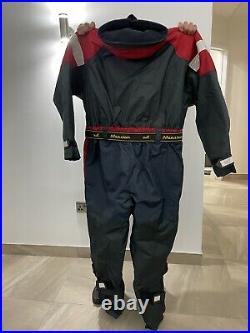 Mullion Aquafloat Superior Suit Floatation Size XL Unused And Still In Bag