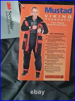 Mustad Viking Men's Two Piece Flotation Suit. Size L. Black/orange. New