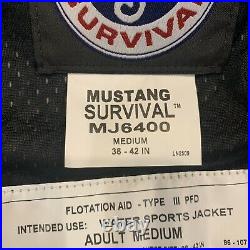 NWT MUSTANG FLOATATION SUIT Buoyant Marine Wear Survival MJ6400 Adult Medium